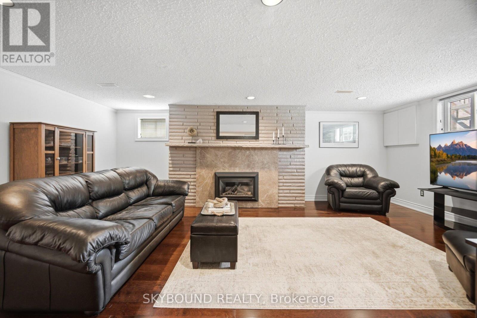 14 Monet Avenue, Toronto, Ontario M9C 3N7 - Photo 31 - W13154654