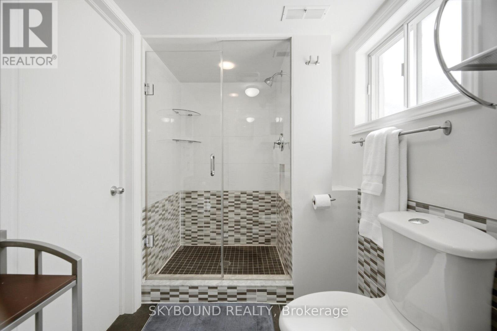 14 Monet Avenue, Toronto, Ontario M9C 3N7 - Photo 40 - W13154654