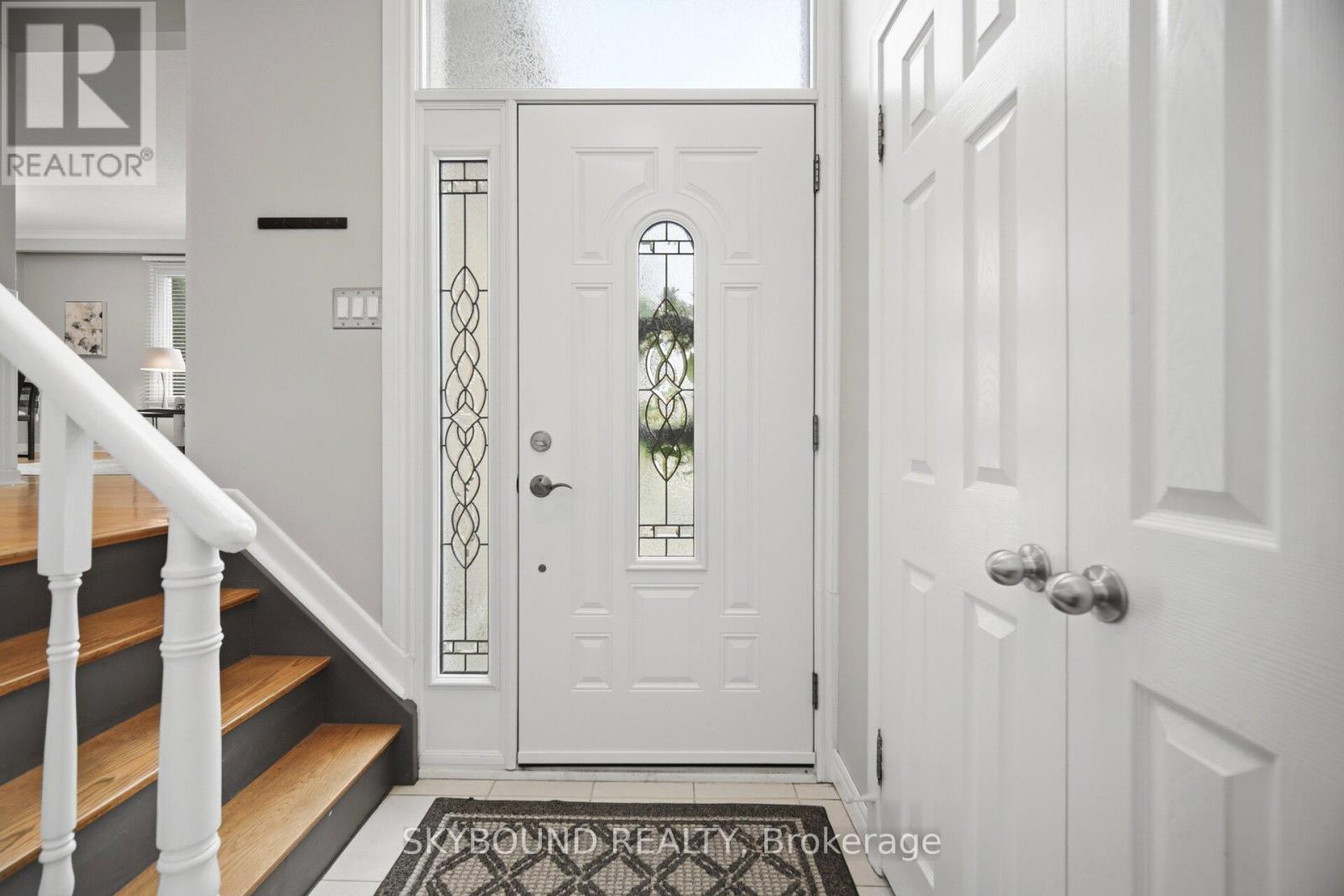 14 Monet Avenue, Toronto, Ontario M9C 3N7 - Photo 5 - W13154654