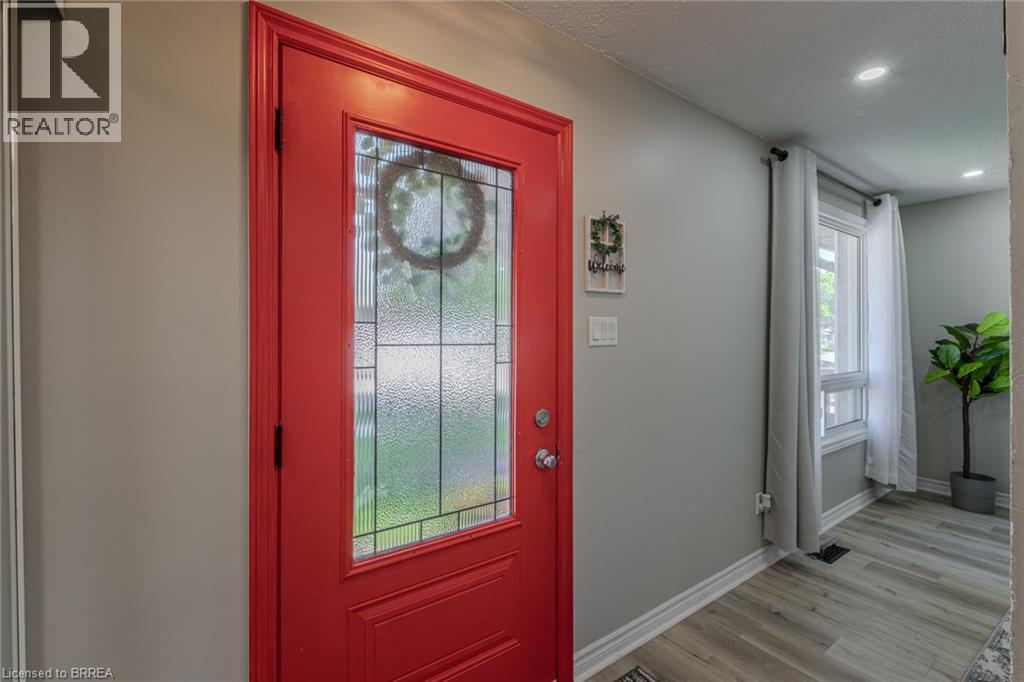 33 Palomino Drive, Brantford, Ontario  N3P 1J6 - Photo 9 - 40831876