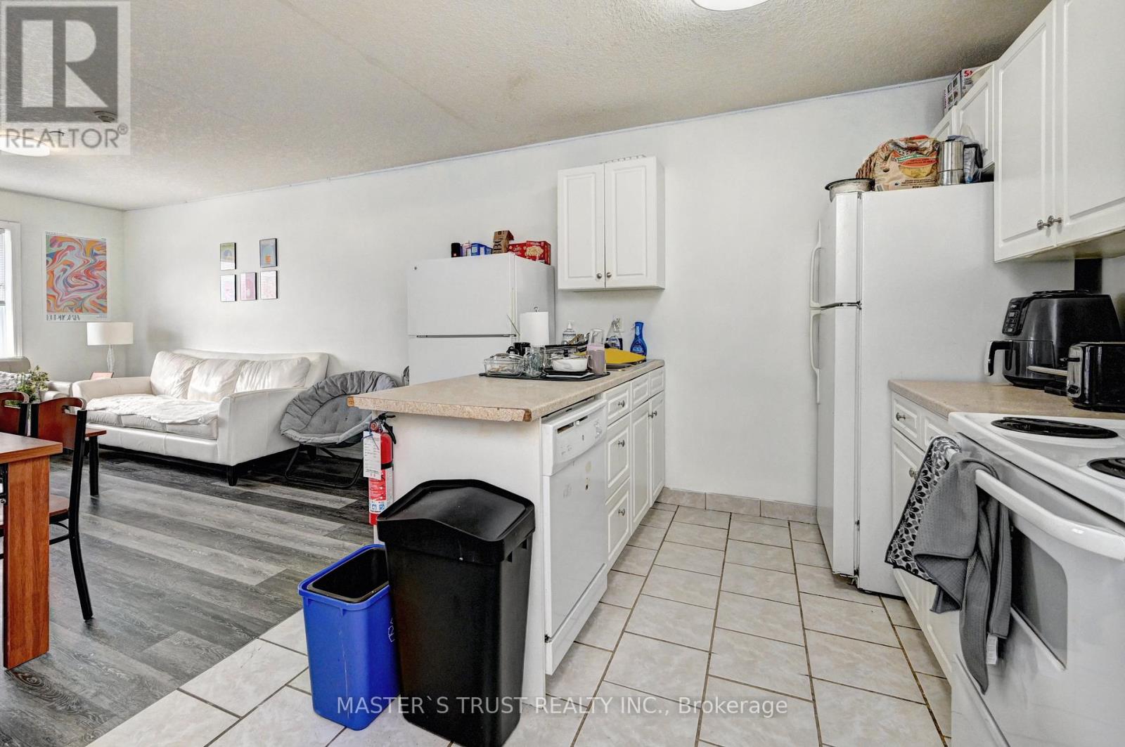 Unit 12 - 81 Columbia Street W, Waterloo, Ontario  N2L 3K7 - Photo 11 - X13154518