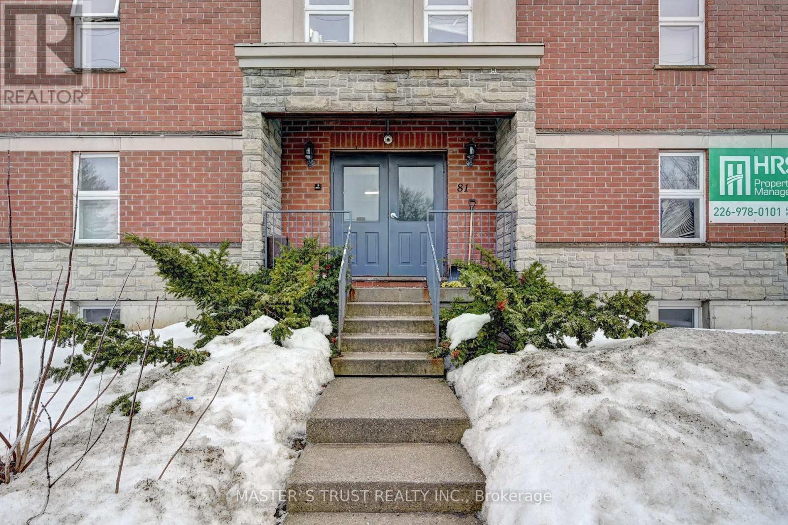 Unit 12 - 81 Columbia Street W, Waterloo, Ontario  N2L 3K7 - Photo 3 - X13154518