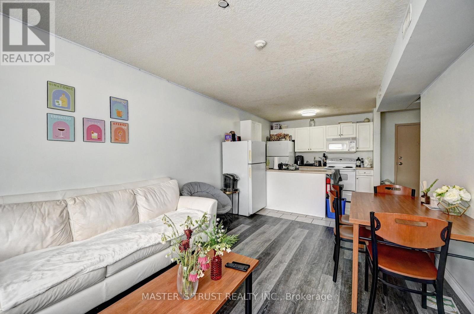 Unit 12 - 81 Columbia Street W, Waterloo, Ontario  N2L 3K7 - Photo 6 - X13154518