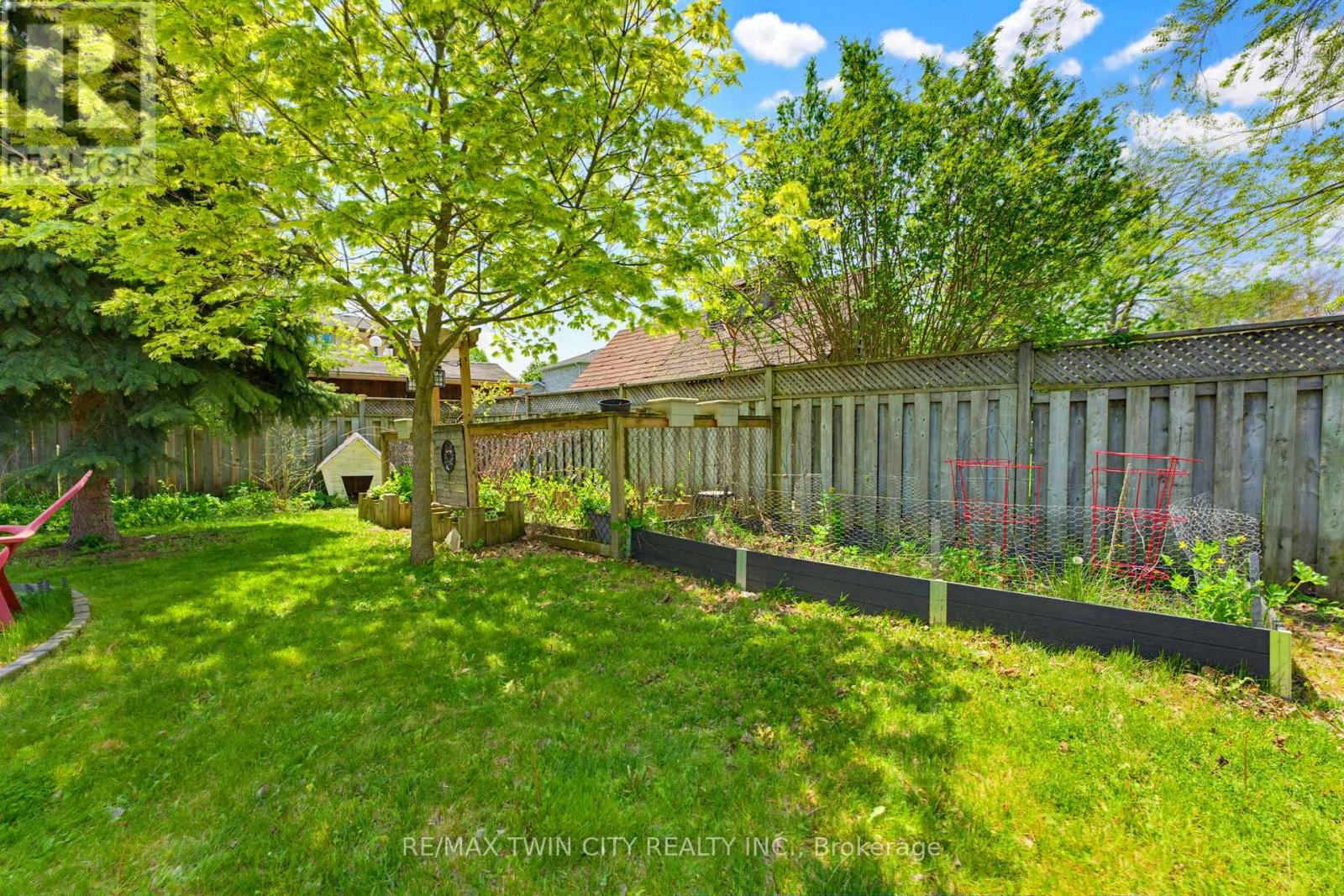 219 Inglis Street, North Dumfries, Ontario  N0B 1E0 - Photo 32 - X13154594