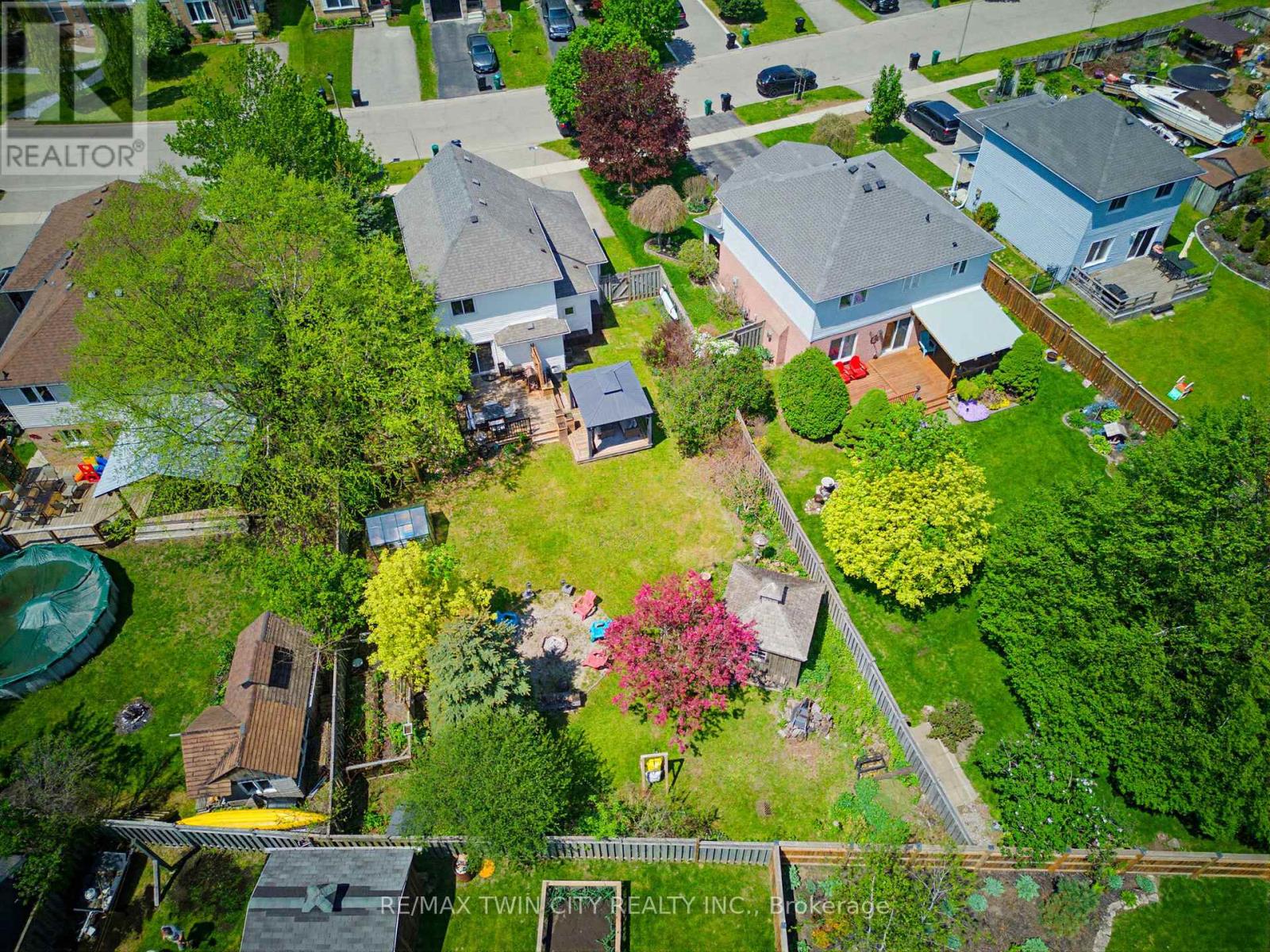 219 Inglis Street, North Dumfries, Ontario  N0B 1E0 - Photo 35 - X13154594
