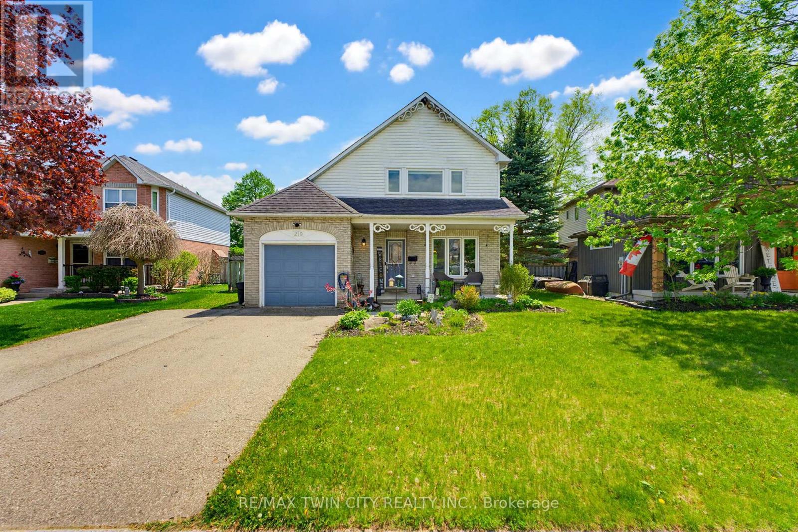 219 Inglis Street, North Dumfries, Ontario  N0B 1E0 - Photo 40 - X13154594