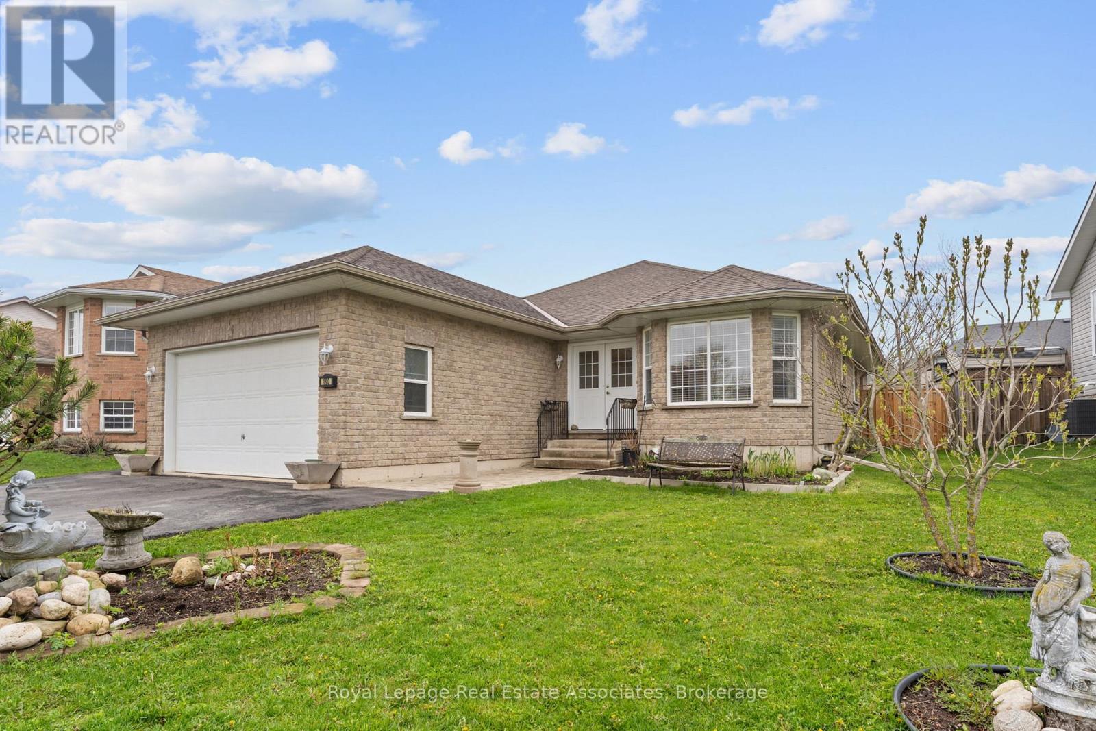 190 SHEFFIELD STREET, Southgate, Ontario