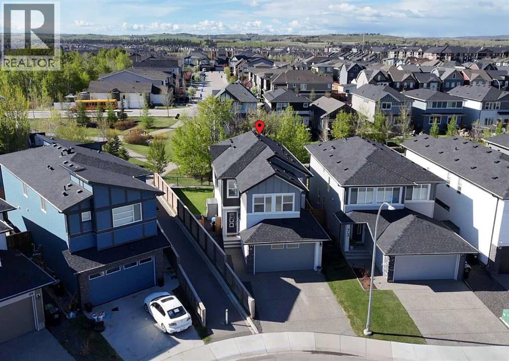 77 Walgrove Gardens SE, Calgary, Alberta