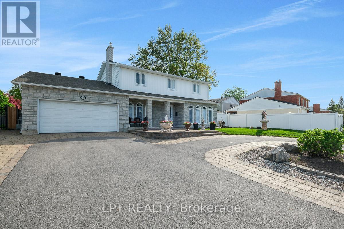 624 Pleasant Park Road, Ottawa, Ontario  K1H 5N5 - Photo 2 - X12997494