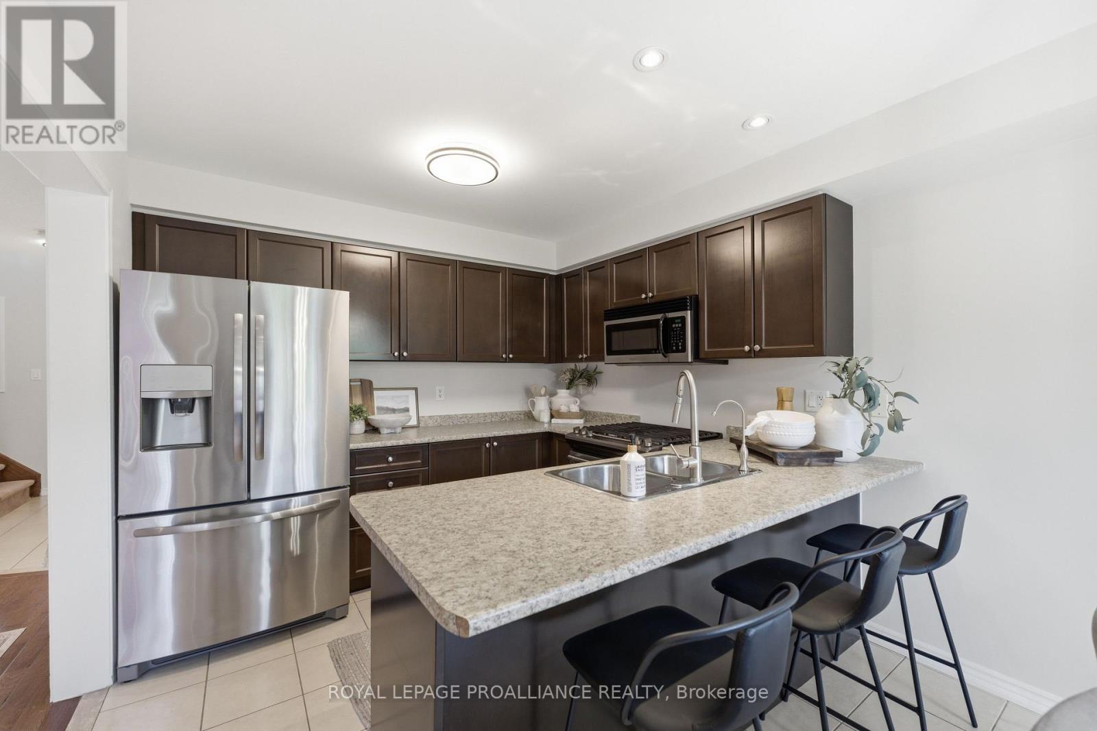 23 Courvier Crescent, Clarington, Ontario  L1C 0E7 - Photo 22 - E13154680