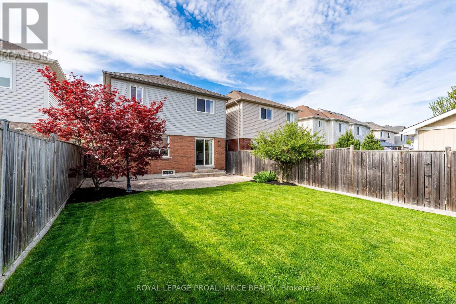 23 Courvier Crescent, Clarington, Ontario  L1C 0E7 - Photo 7 - E13154680