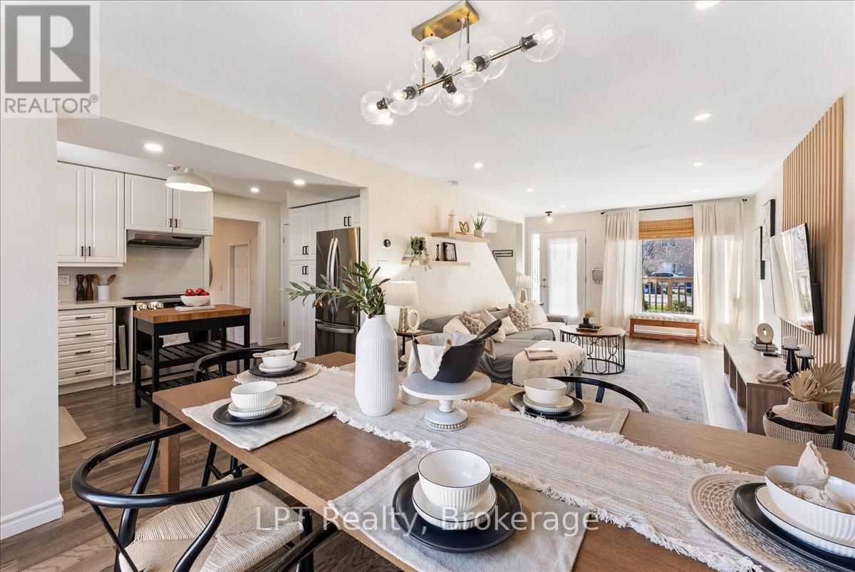 154 Beach Road, Georgina, Ontario  L4P 2L7 - Photo 15 - N13154986