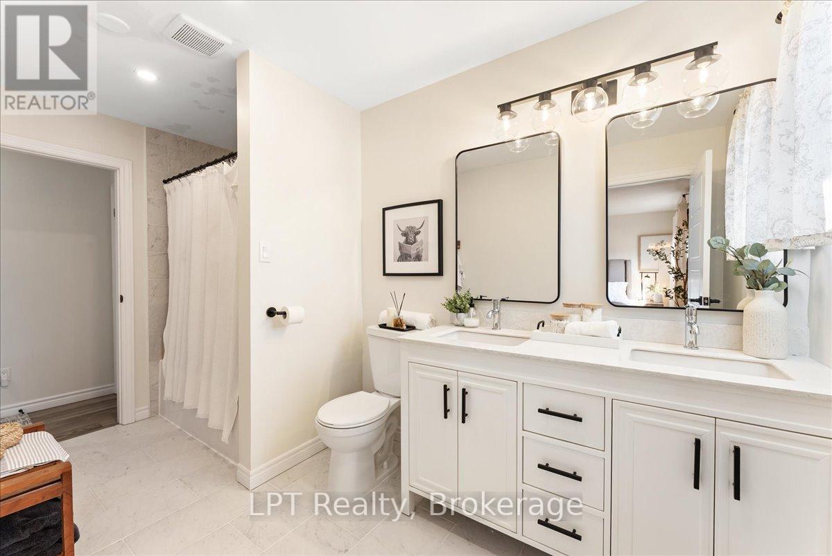 154 Beach Road, Georgina, Ontario  L4P 2L7 - Photo 36 - N13154986