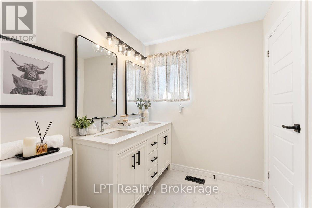 154 Beach Road, Georgina, Ontario  L4P 2L7 - Photo 37 - N13154986