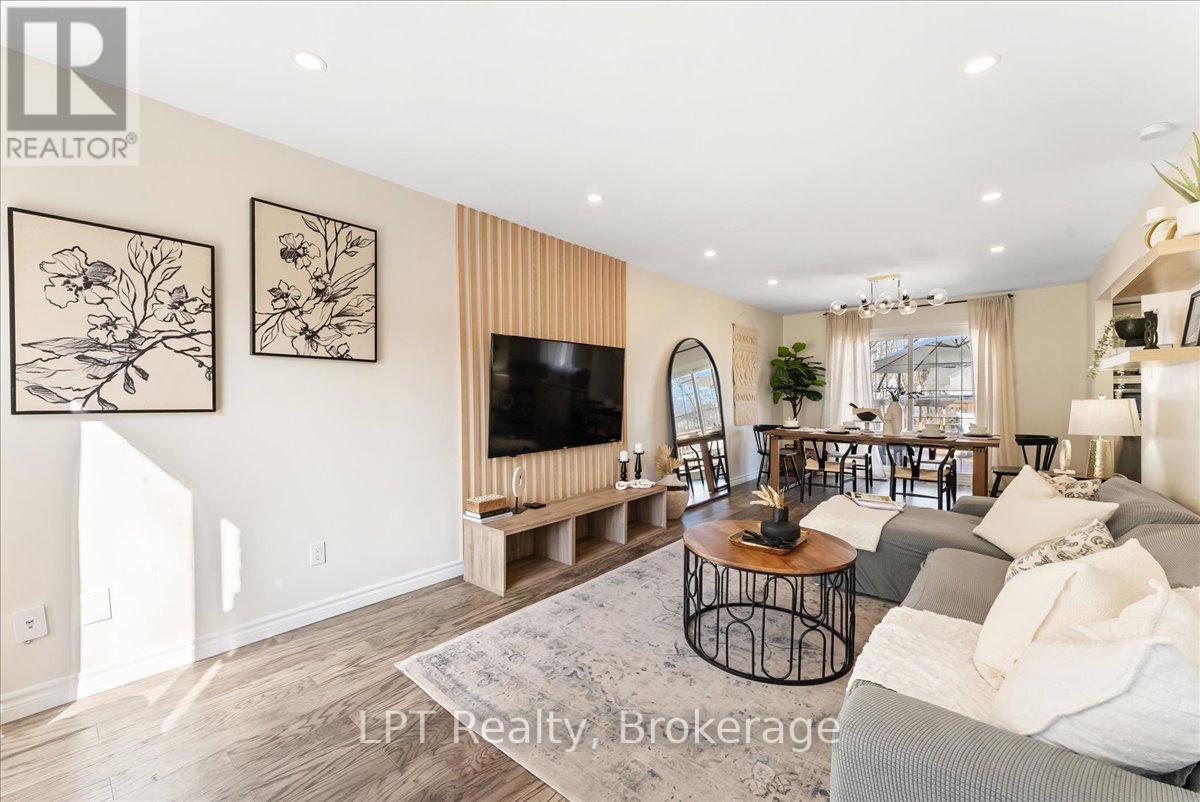 154 Beach Road, Georgina, Ontario  L4P 2L7 - Photo 6 - N13154986