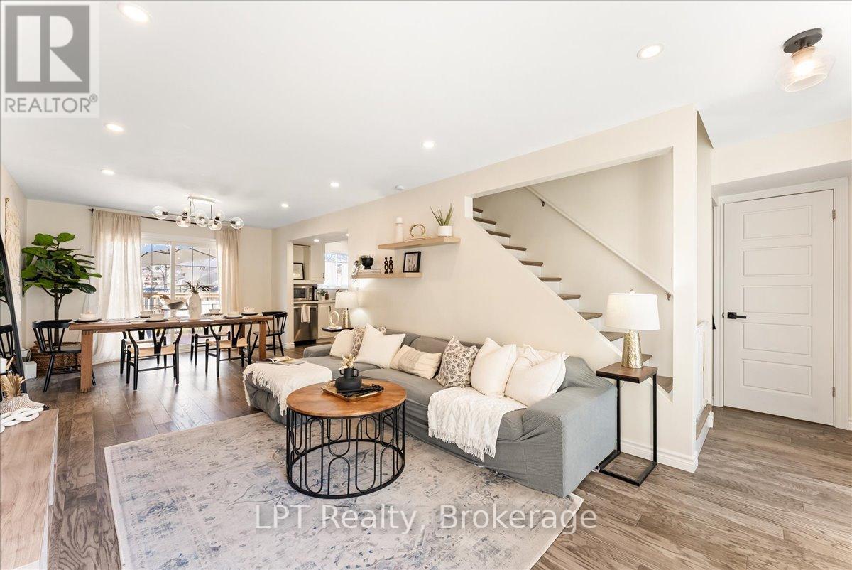 154 Beach Road, Georgina, Ontario  L4P 2L7 - Photo 7 - N13154986