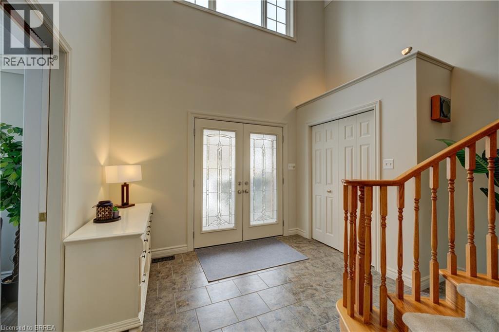 9 Scarfe Gardens, Brantford, Ontario  N3T 6B2 - Photo 4 - 40831580