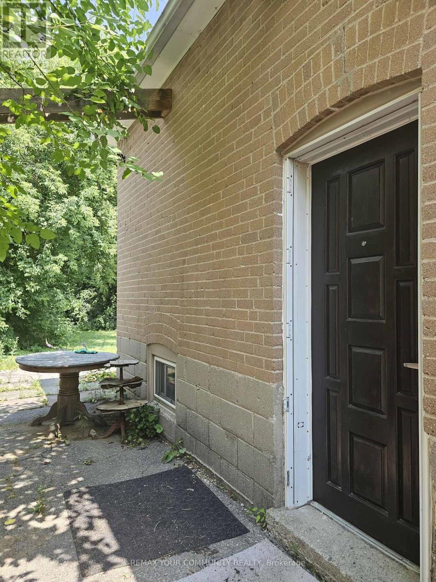 BASEMENT - 222 PATRICIA AVENUE, Toronto, Ontario