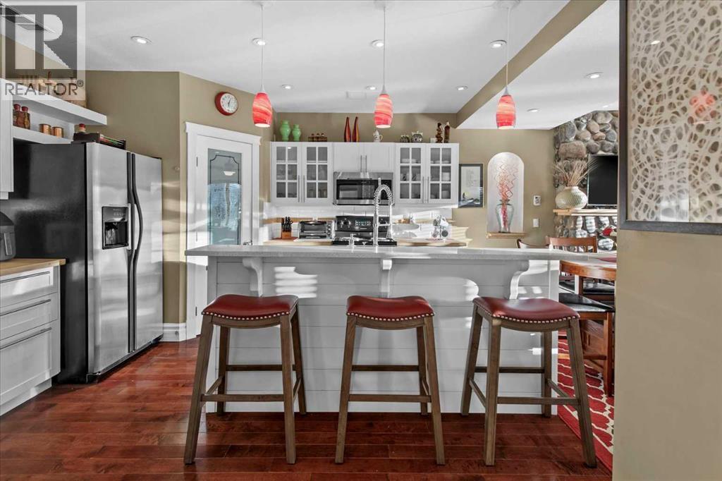 935 Bayside Drive Sw, Airdrie, Alberta  T4B 3E3 - Photo 35 - A2276872