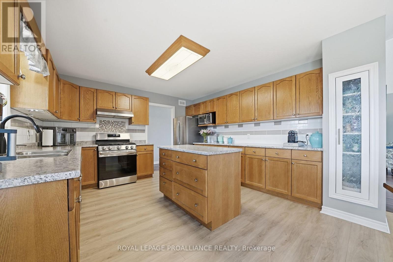 1489 Airport Parkway, Tyendinaga, Ontario  K8N 4Z6 - Photo 8 - X13155084