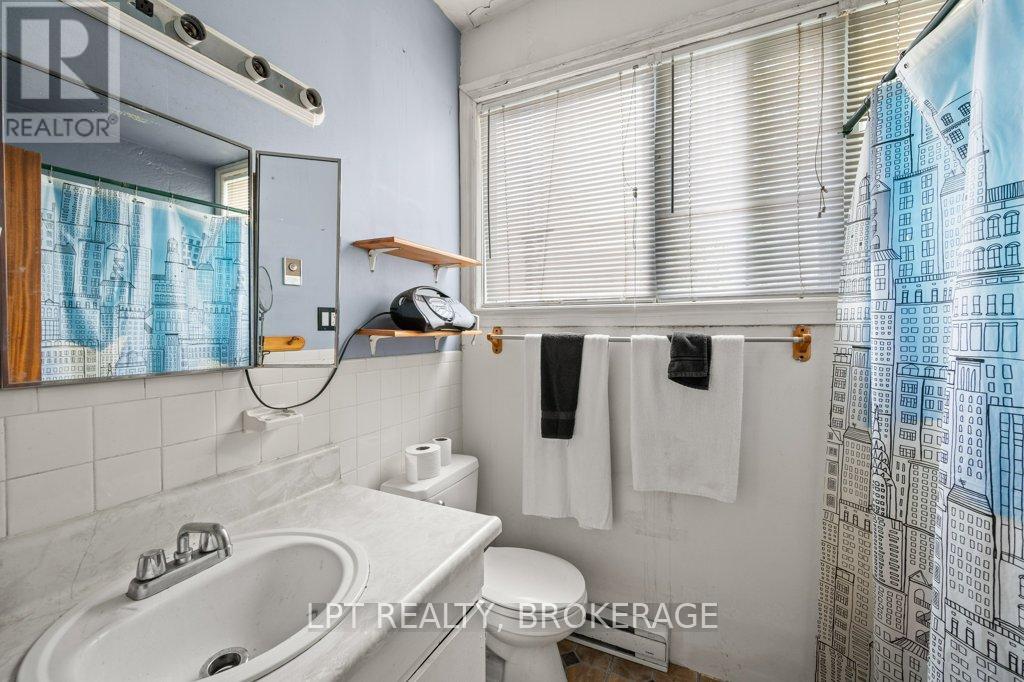 3 Holland Crescent, Kingston, Ontario  K7M 2V7 - Photo 17 - X13154964