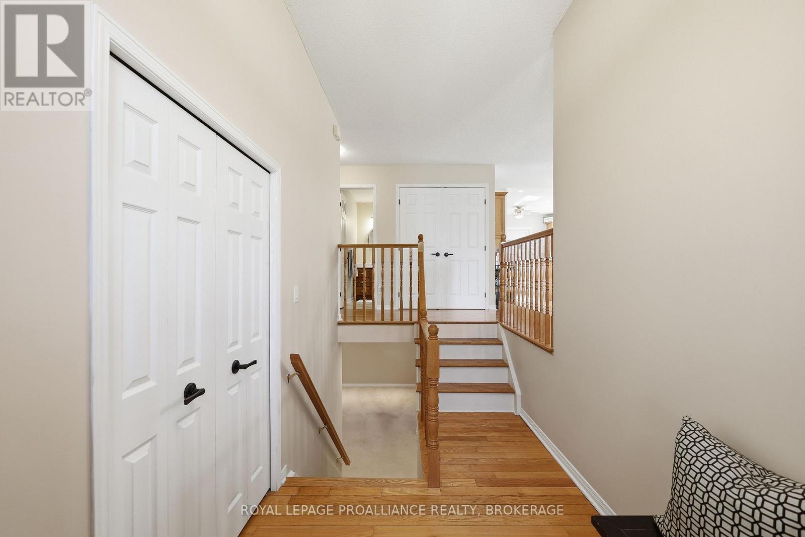 1380 Fisher Crescent, Kingston, Ontario  K7M 8T2 - Photo 4 - X13155094