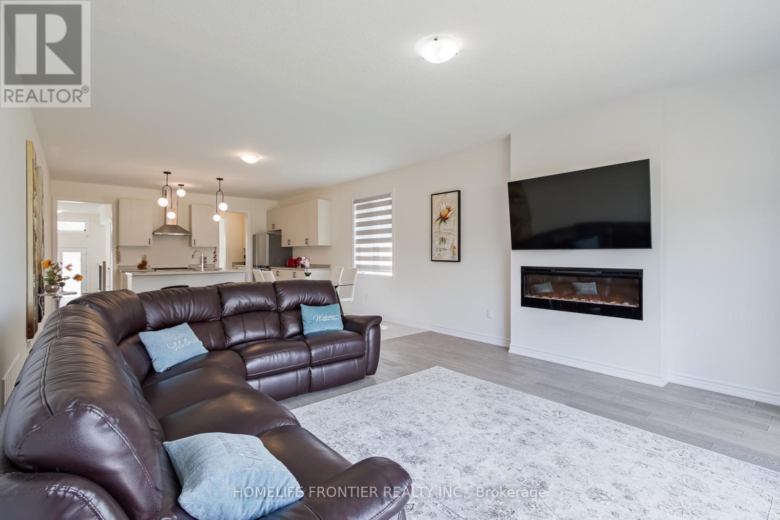 172 Ramblewood Drive, Wasaga Beach, Ontario  L9Z 0L6 - Photo 19 - S13055478