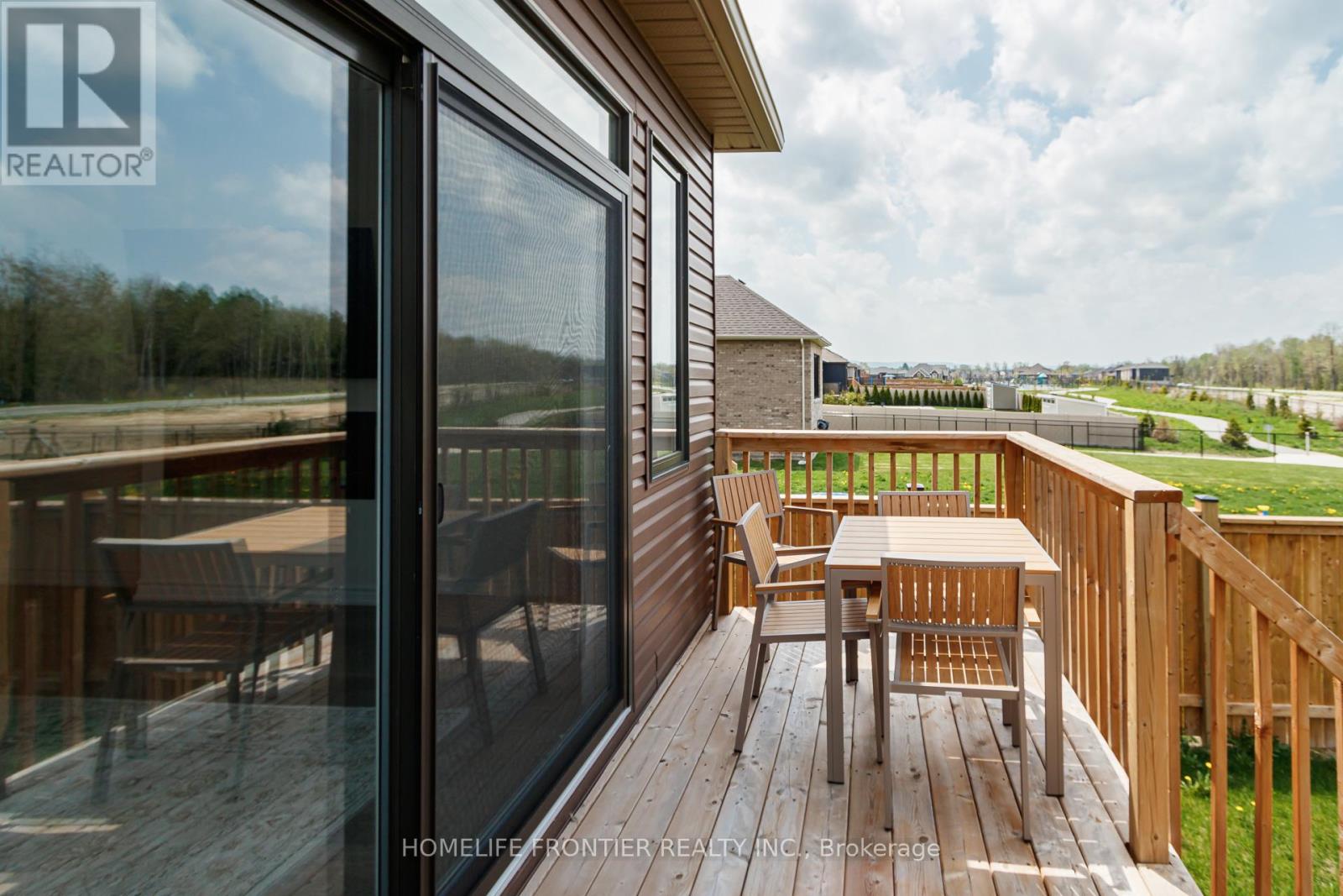 172 Ramblewood Drive, Wasaga Beach, Ontario  L9Z 0L6 - Photo 45 - S13055478