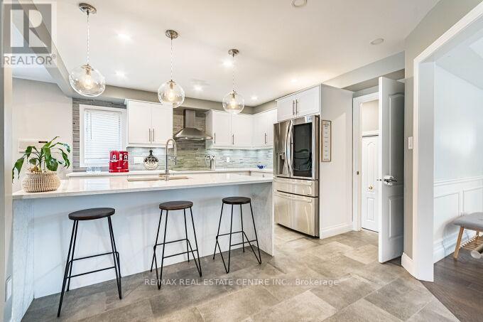 33 Strathroy Crescent, Hamilton, Ontario  L8B 0K9 - Photo 23 - X13153806