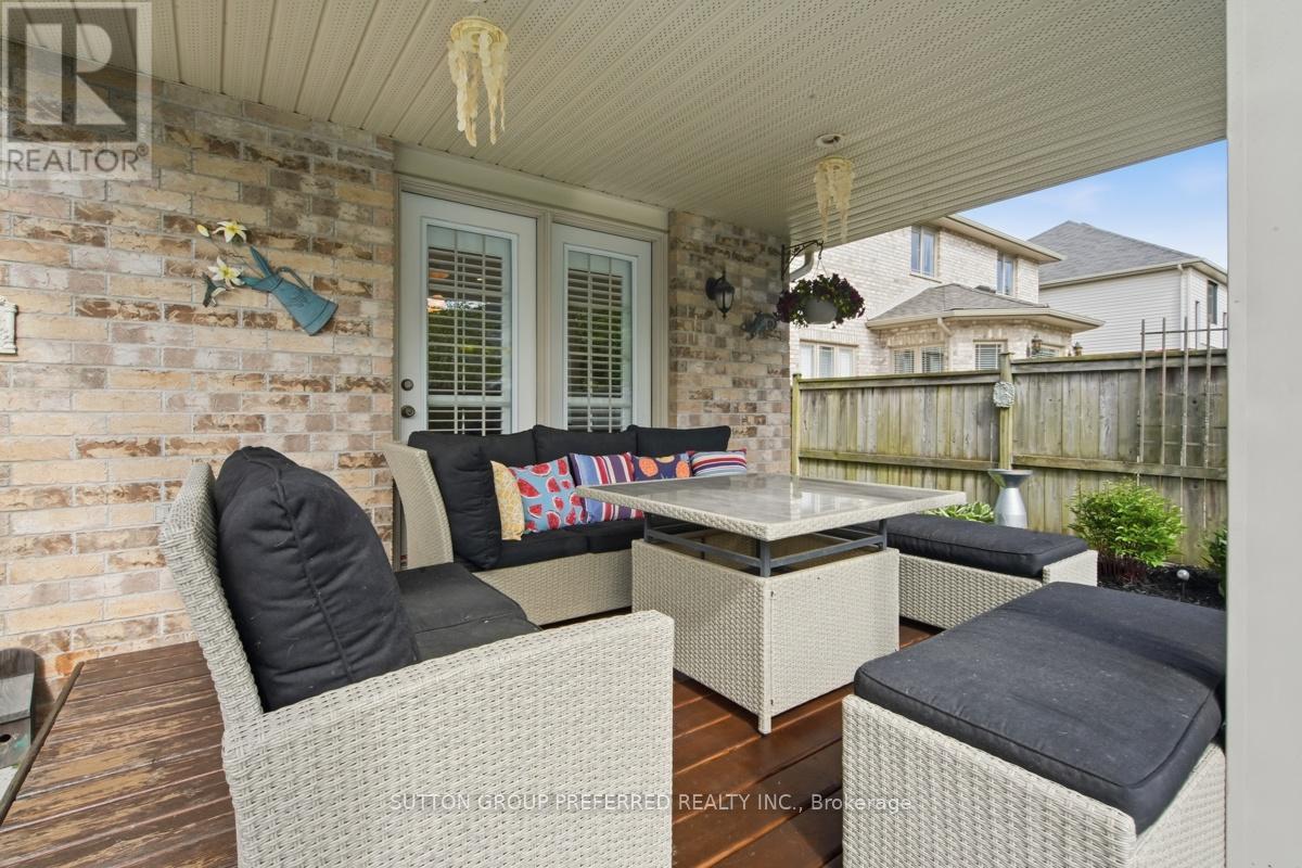 748 Apricot Drive, London South, Ontario  N6K 5A7 - Photo 35 - X13154734