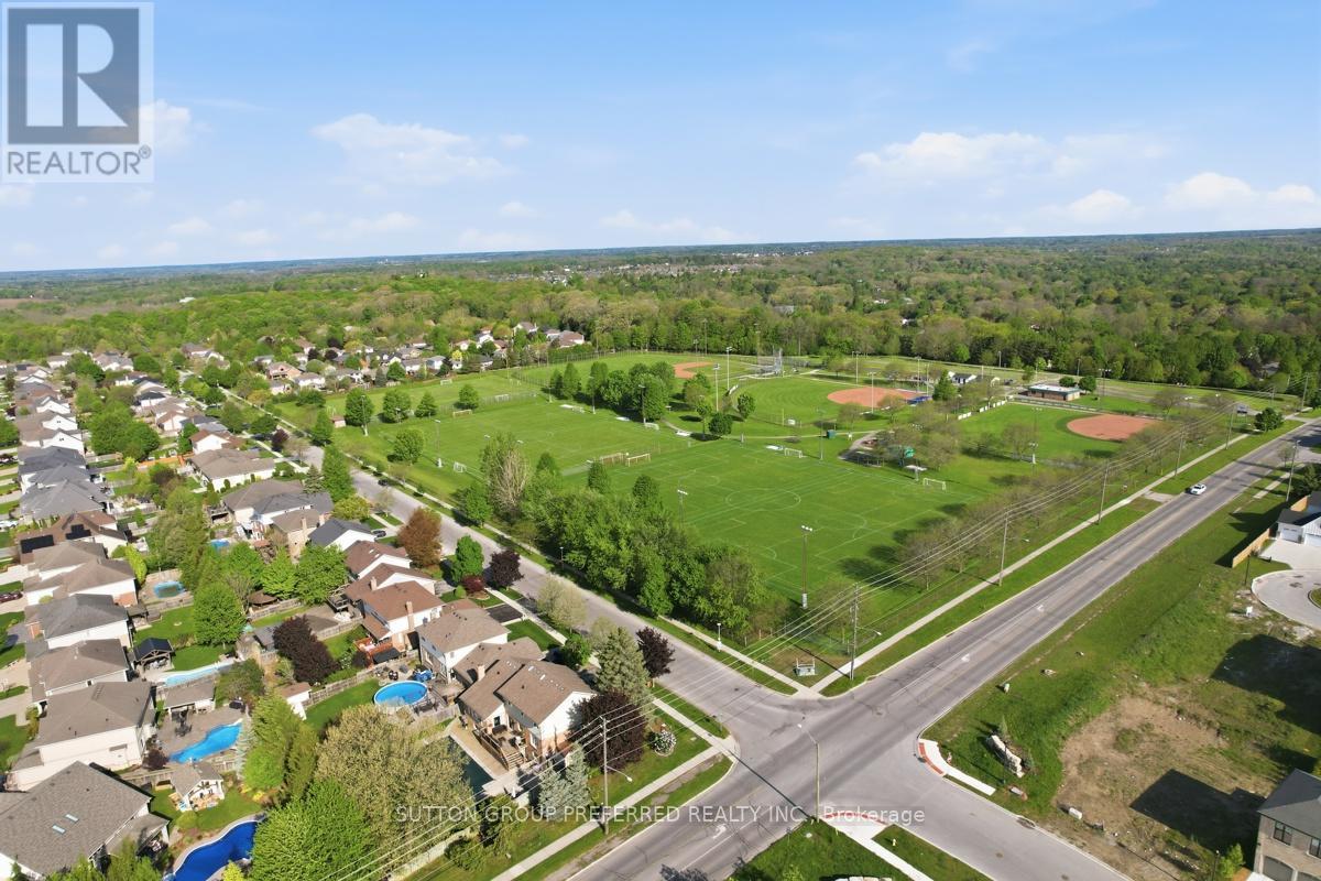 748 Apricot Drive, London South, Ontario  N6K 5A7 - Photo 43 - X13154734