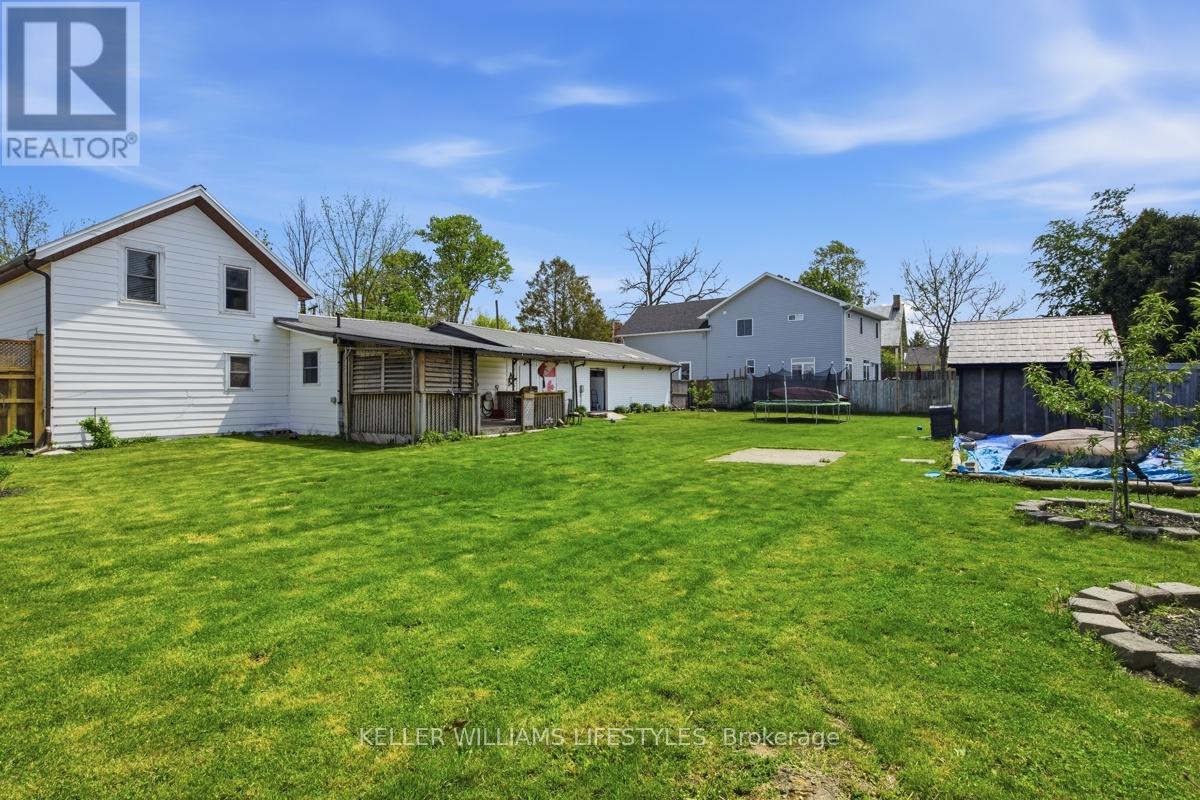 1969 Elizabeth Street, Strathroy-Caradoc, Ontario  N0L 1T0 - Photo 13 - X13155066