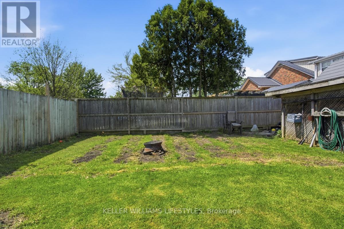 1969 Elizabeth Street, Strathroy-Caradoc, Ontario  N0L 1T0 - Photo 16 - X13155066