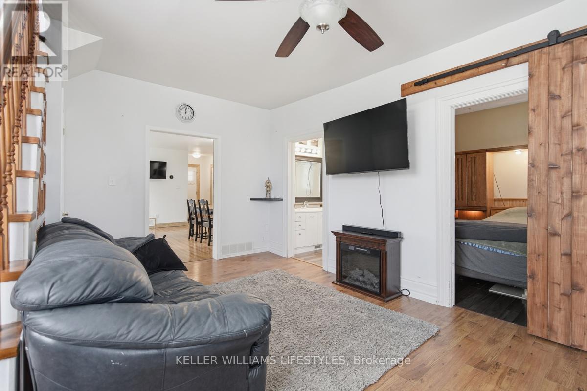 1969 Elizabeth Street, Strathroy-Caradoc, Ontario  N0L 1T0 - Photo 31 - X13155066