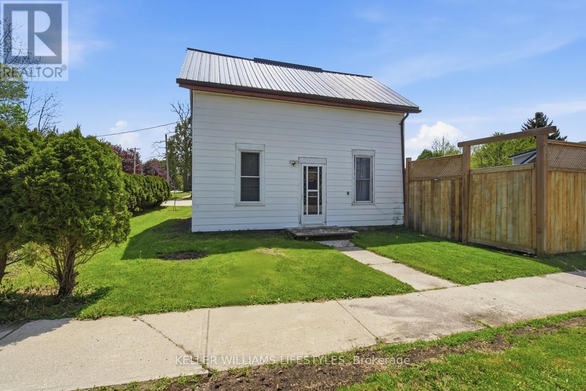 1969 Elizabeth Street, Strathroy-Caradoc, Ontario  N0L 1T0 - Photo 6 - X13155066