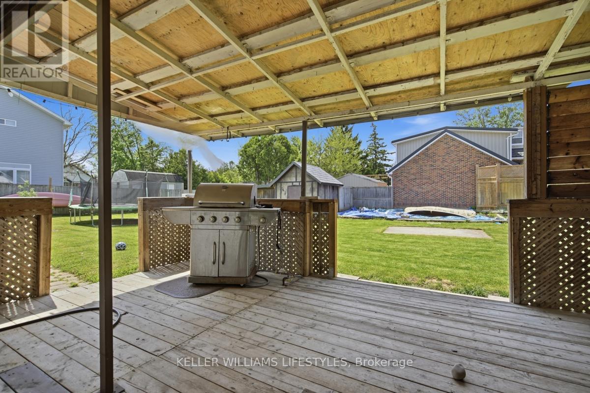 1969 Elizabeth Street, Strathroy-Caradoc, Ontario  N0L 1T0 - Photo 8 - X13155066