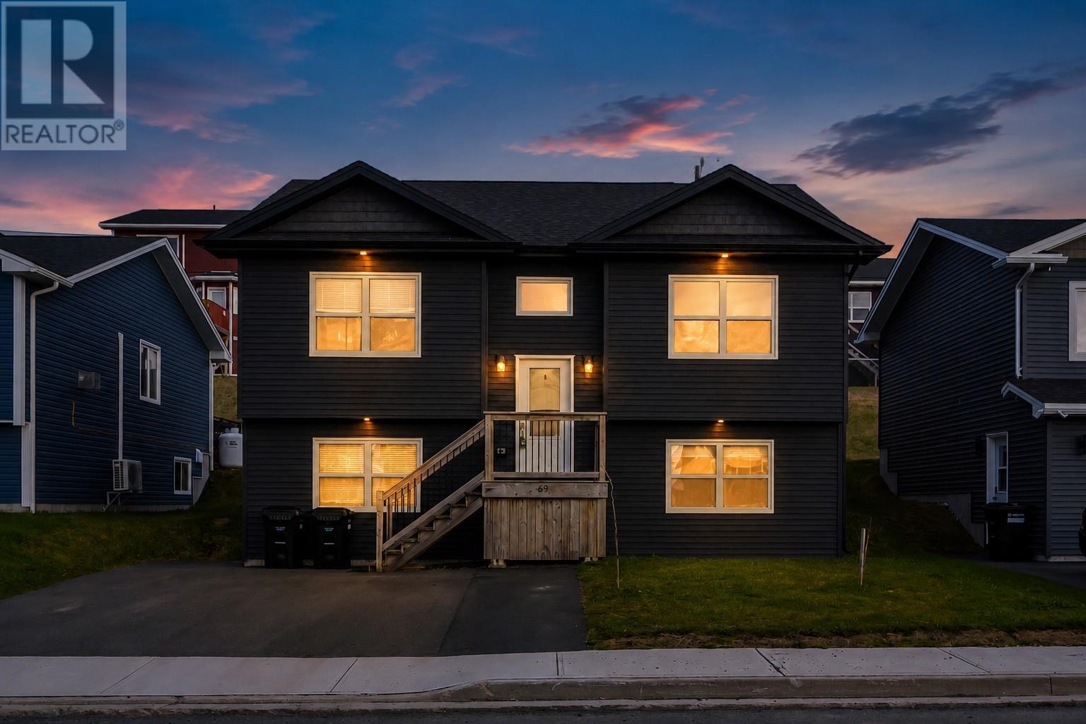 69 Maurice Putt Crescent, St. John's, Newfoundland & Labrador  A1B 0S3 - Photo 3 - 1297798