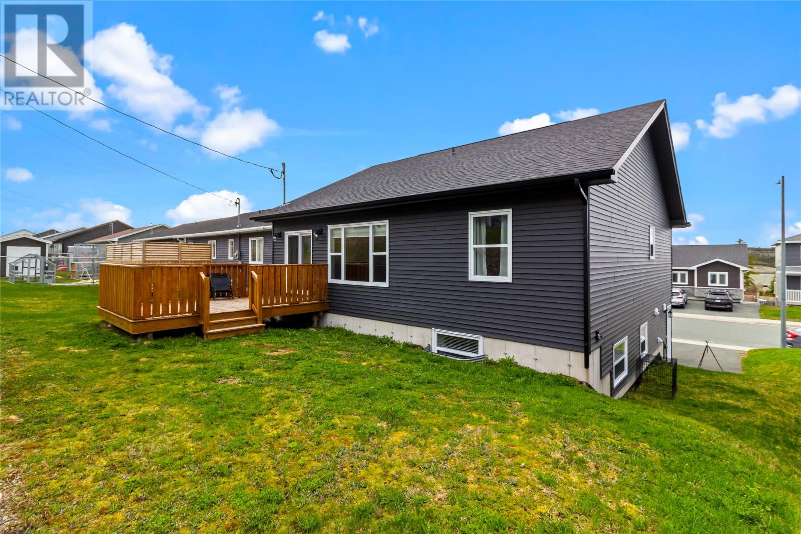 69 Maurice Putt Crescent, St. John's, Newfoundland & Labrador  A1B 0S3 - Photo 5 - 1297798