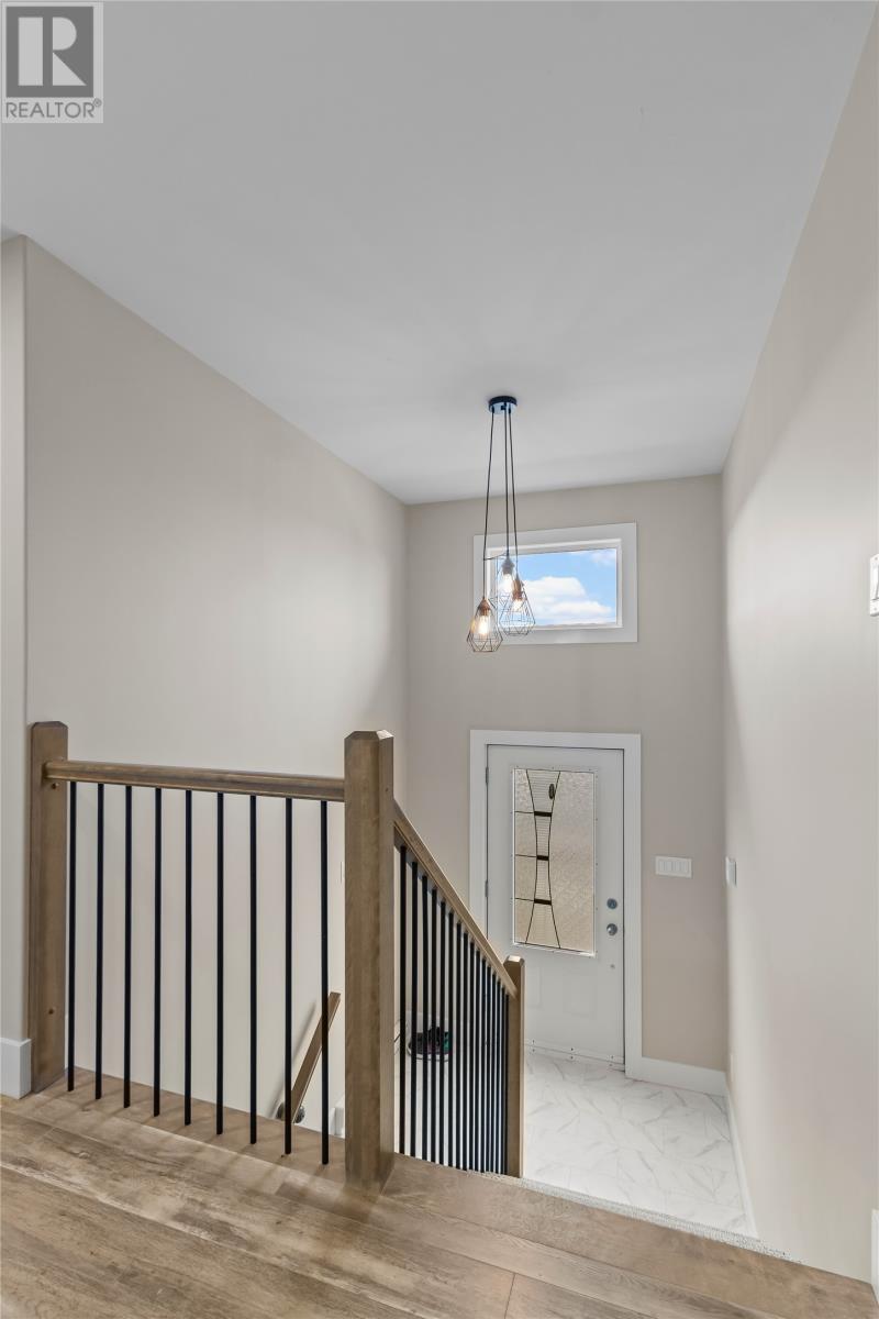 69 Maurice Putt Crescent, St. John's, Newfoundland & Labrador  A1B 0S3 - Photo 7 - 1297798