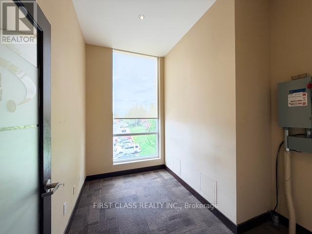 201 - 20 Gibson Drive, Markham, Ontario  L3R 0M7 - Photo 6 - N13082158