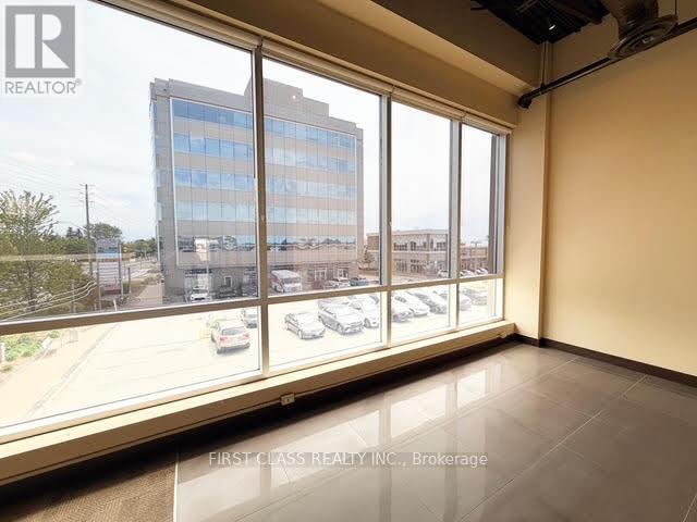 201 - 20 Gibson Drive, Markham, Ontario  L3R 0M7 - Photo 3 - N13082158