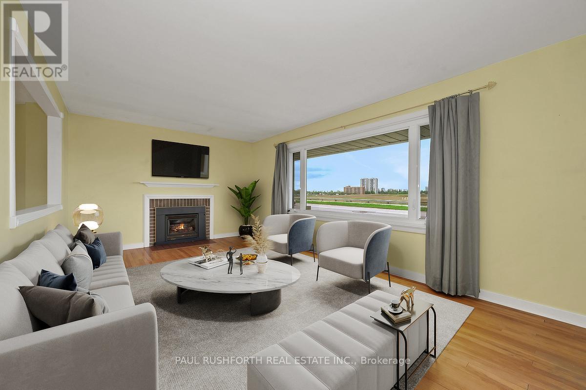 156 Baseline Road, Ottawa, Ontario K2C 0A2 - Photo 3 - X13154868