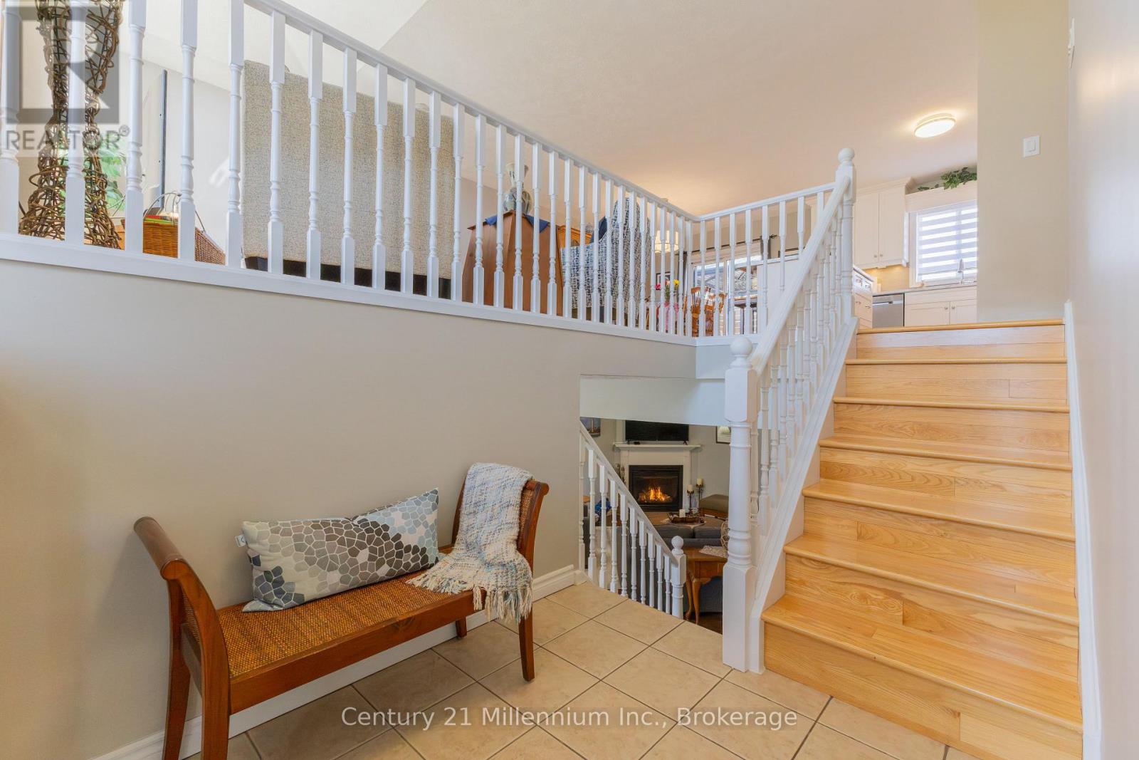 483 Peirson Avenue, Saugeen Shores, Ontario  N0H 2C1 - Photo 9 - X12994594