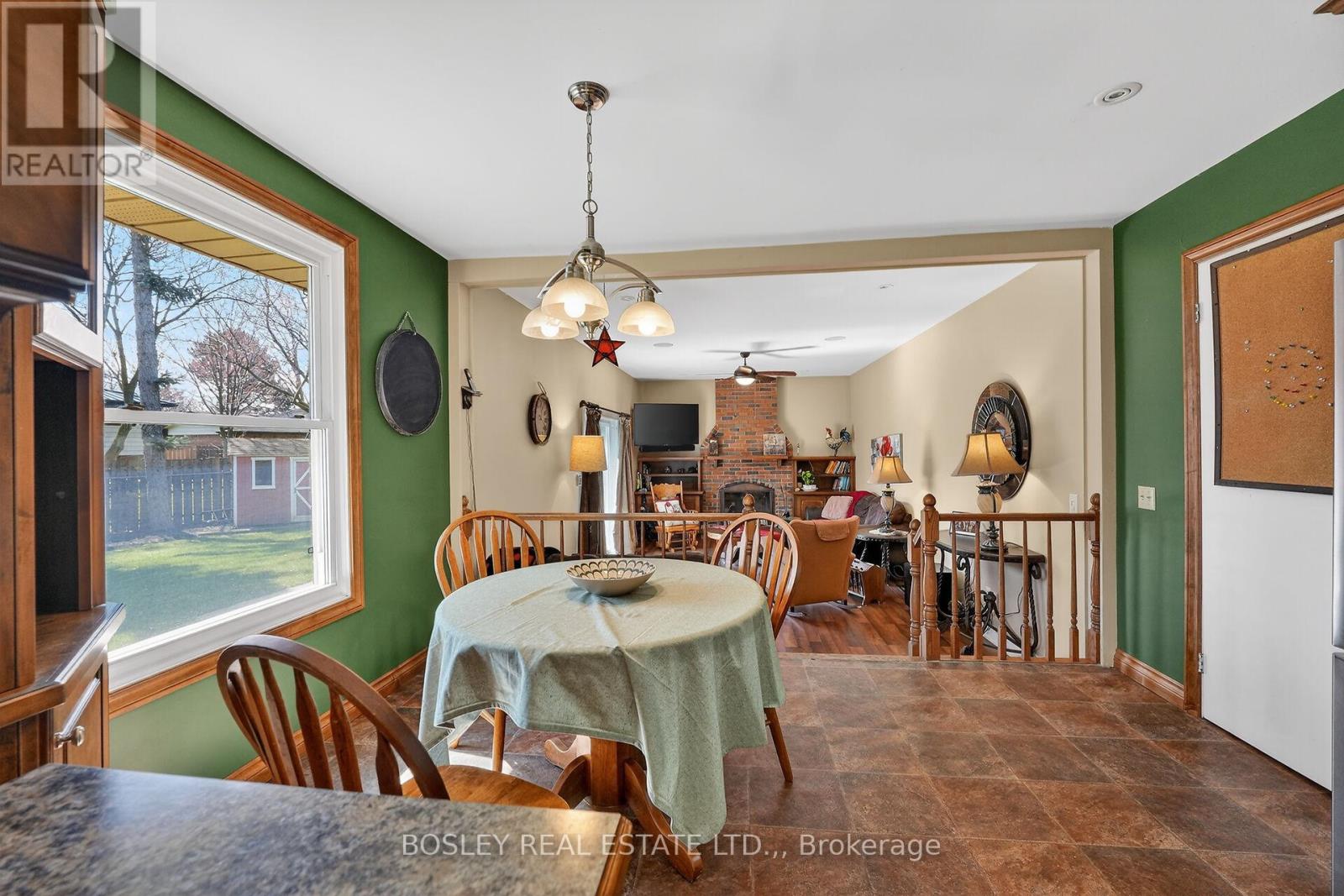 15 Upper Canada Drive, Niagara-On-The-Lake (Town), Ontario L0S 1J0 - Photo 17 - X13155064