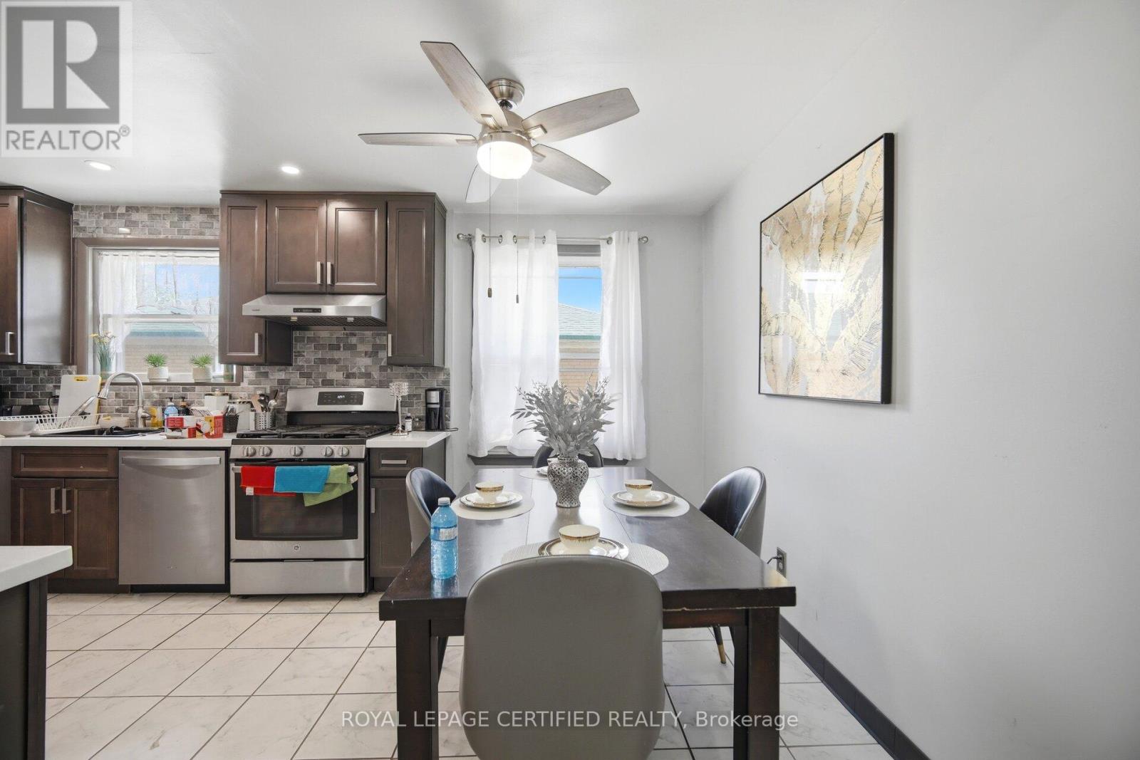 57 Brisco Street, Brampton, Ontario  L6V 1X1 - Photo 9 - W13137380