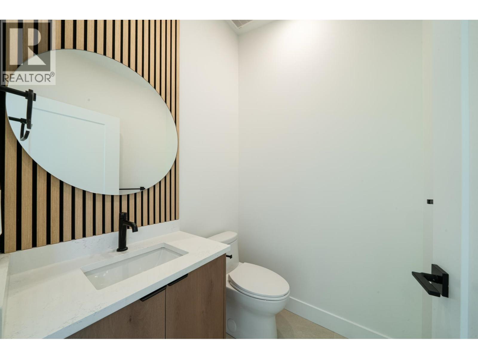 1933 E 4th Avenue, Vancouver, British Columbia  V5N 1K3 - Photo 18 - R3125738