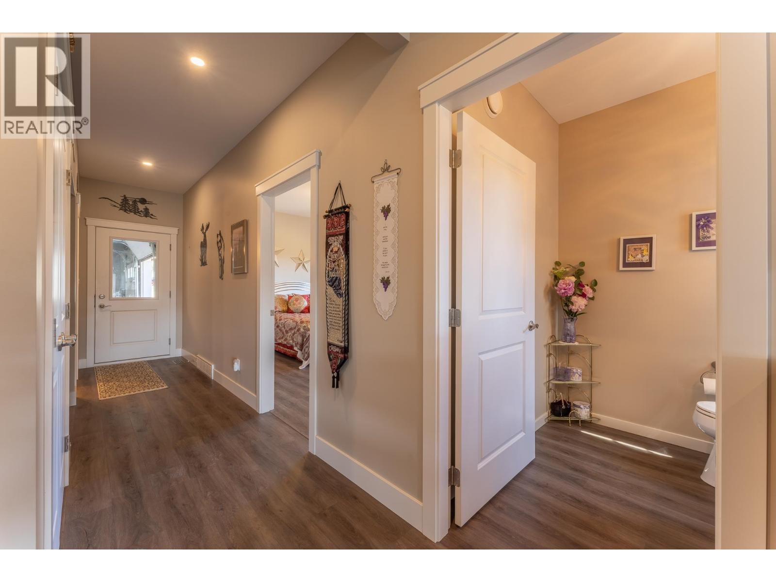 4898 Telqua Drive, 108 Mile Ranch, British Columbia  V0K 2Z0 - Photo 13 - R3118114