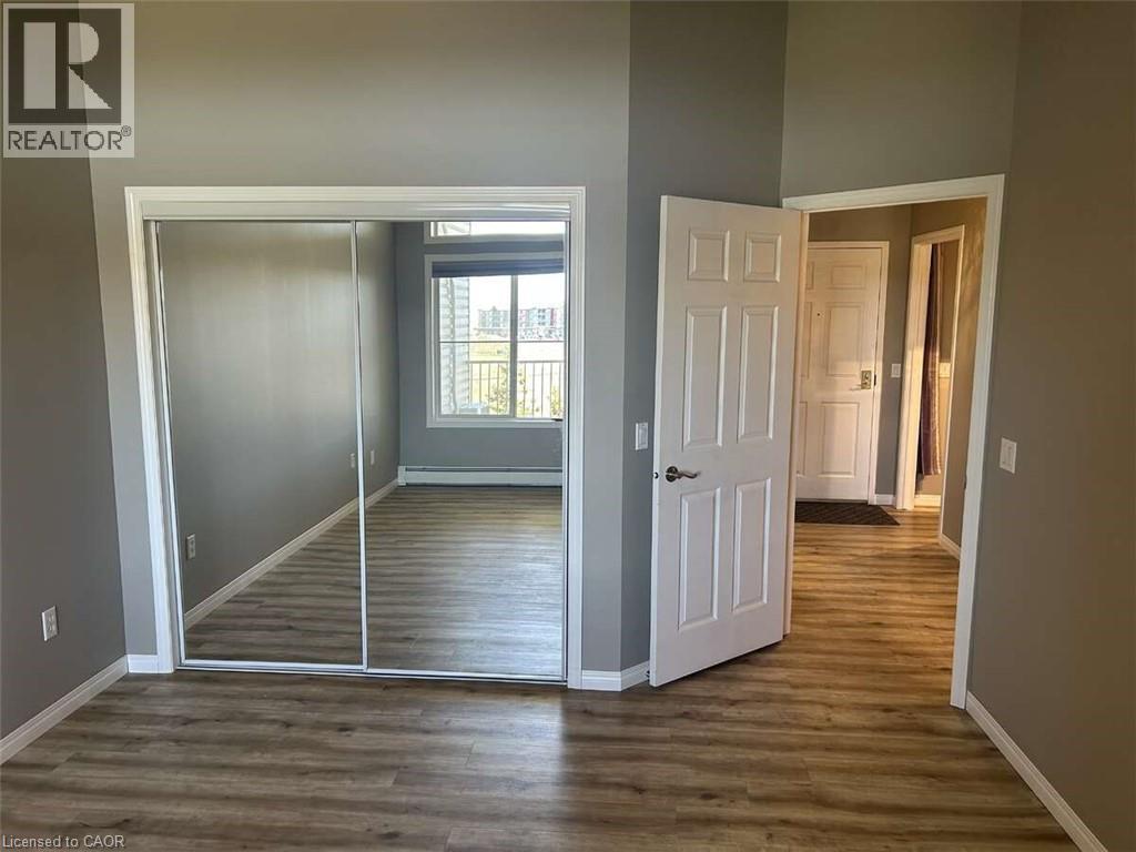 4 Peter Street, Hamilton, Ontario  L8B 0Z4 - Photo 6 - 40813682