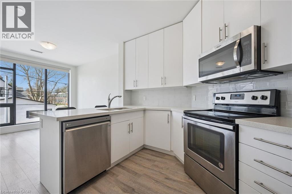 690 King Street W Unit# 202, Kitchener, Ontario  N2H 5L8 - Photo 6 - 40832232