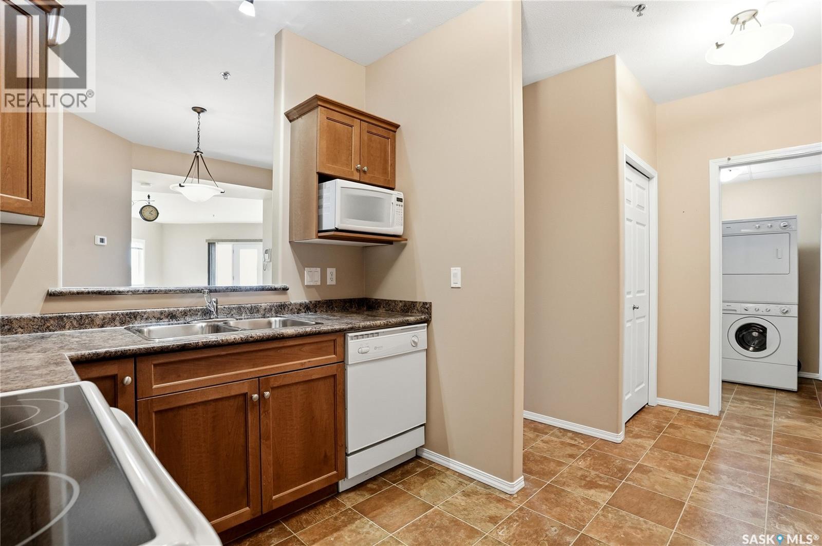 213 928 Heritage View, Saskatoon, Saskatchewan  S7H 5T7 - Photo 7 - SK036438